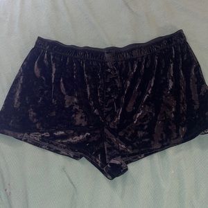 Victoria Scret PINK Velvet Boxer shorts
